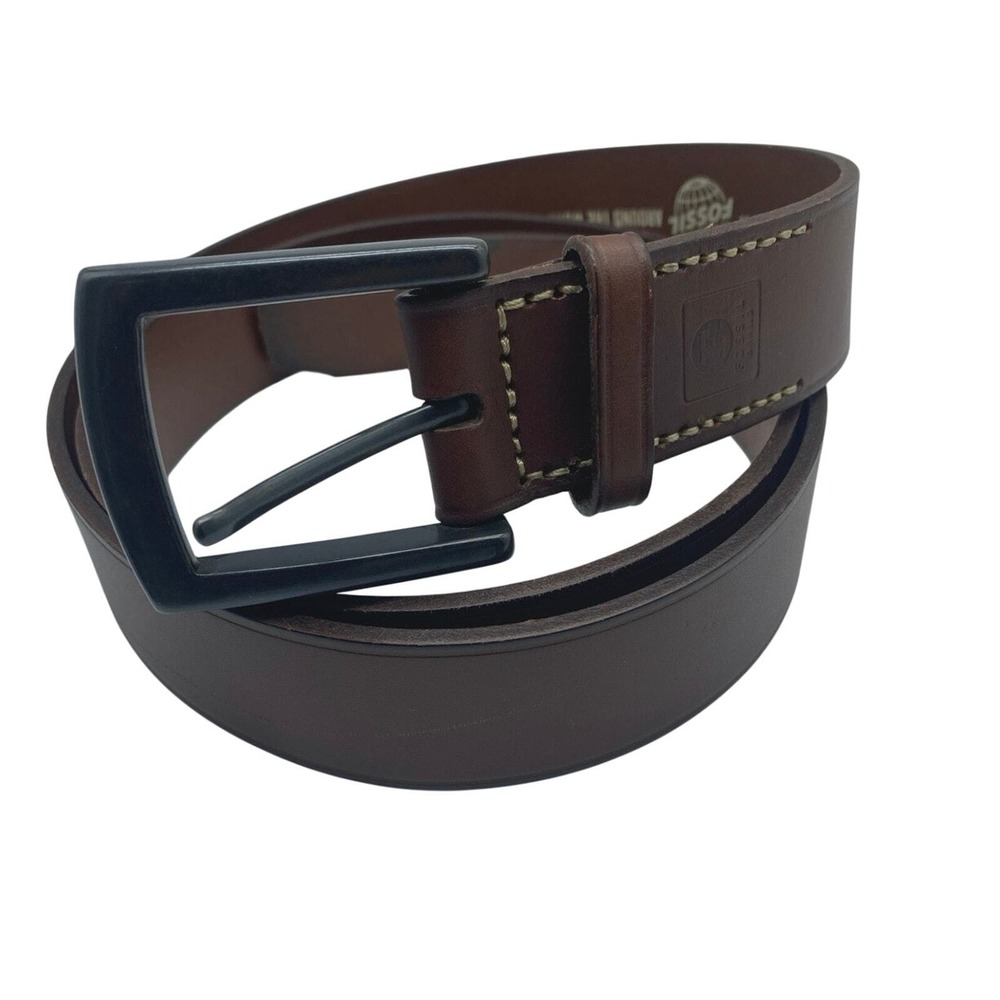 Men's Fossil Genuine Leather Belt with Gunmetal Buckle size 44 Fossil Men
